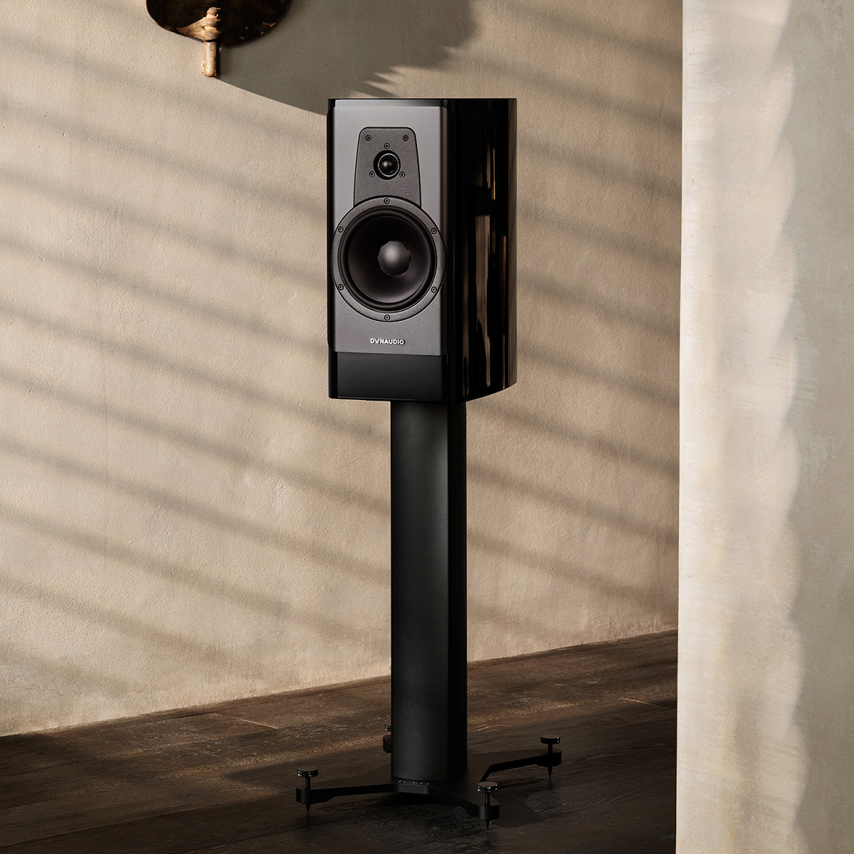 Stereo+ Dynaudio Contour 20 Black Edition | Super precise